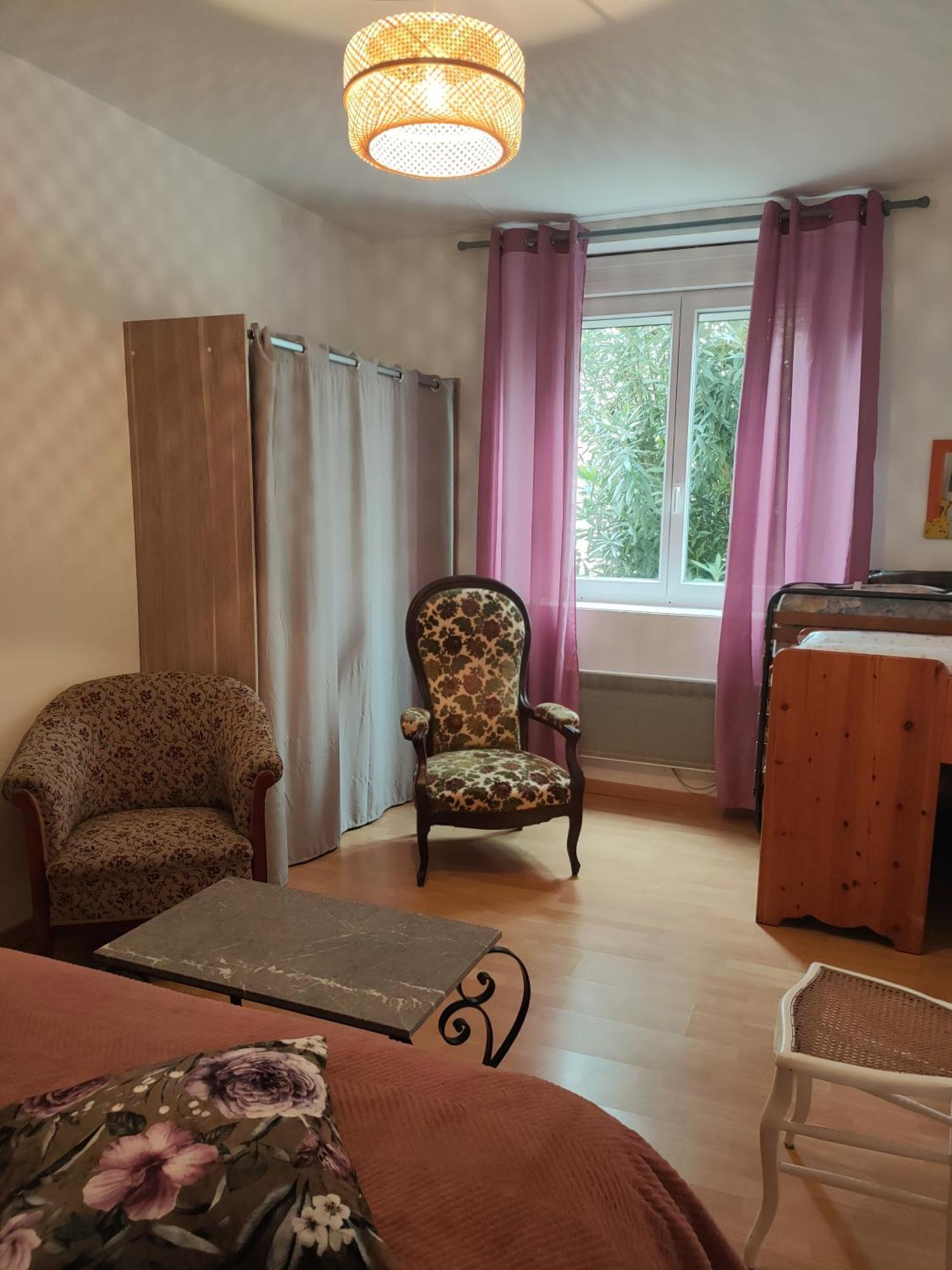 Meuble 3 Etoiles Dans Un Petit Village Du Gers Villecomtal-Sur-Arros Exterior foto